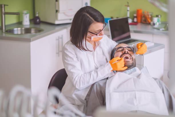 Best Emergency Dental Extractions in Pleasant Hill, MO